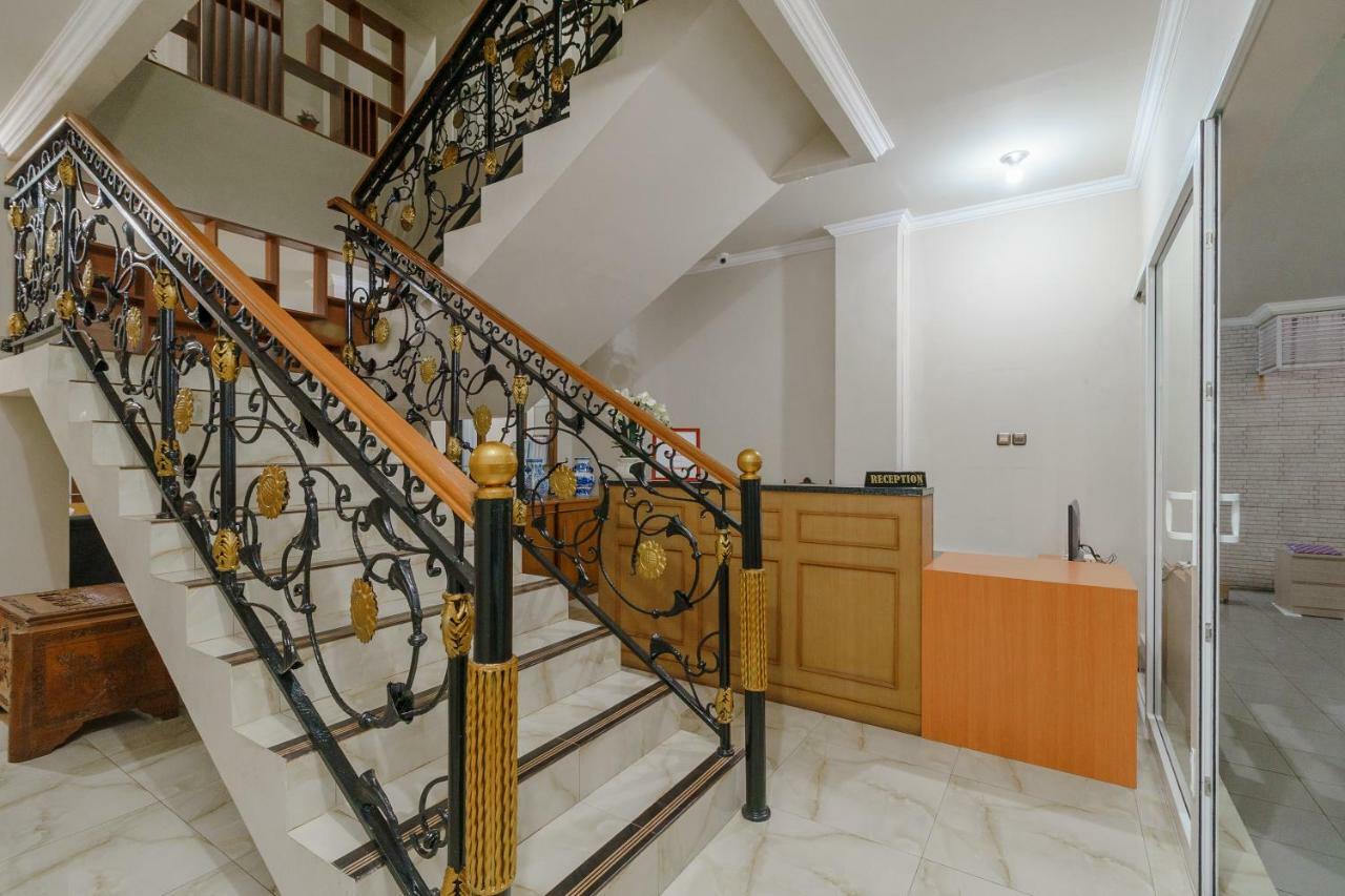 Reddoorz Near Taman Makam Pahlawan Cikutra Hotell Bandung Eksteriør bilde