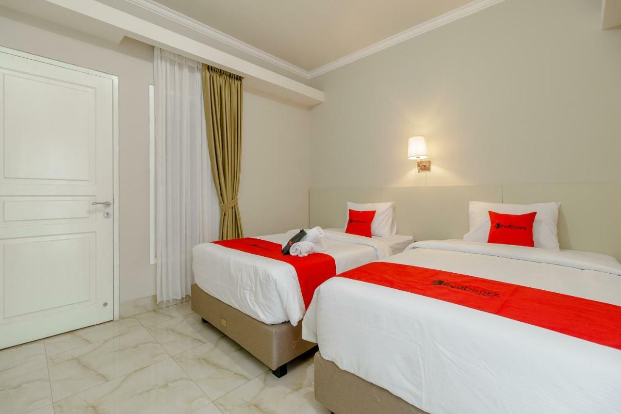 Reddoorz Near Taman Makam Pahlawan Cikutra Hotell Bandung Eksteriør bilde
